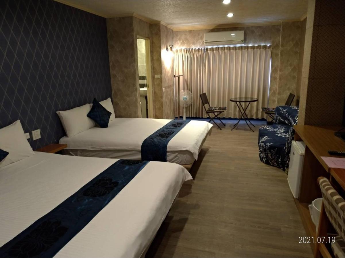 Guan Lun Hotel Hualien Extérieur photo