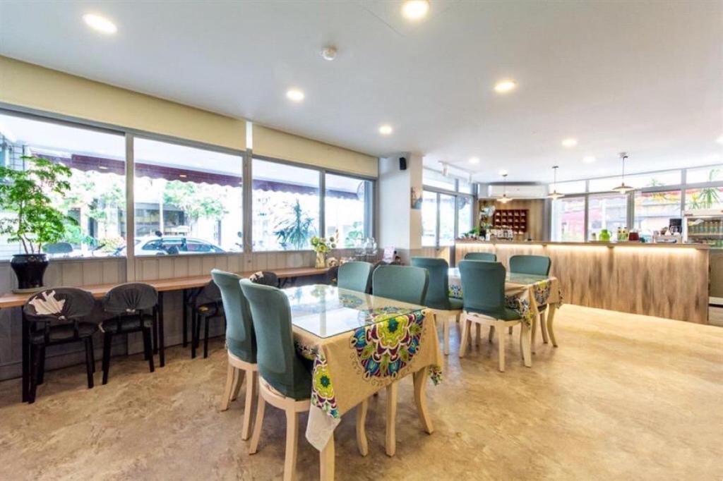 Guan Lun Hotel Hualien Extérieur photo