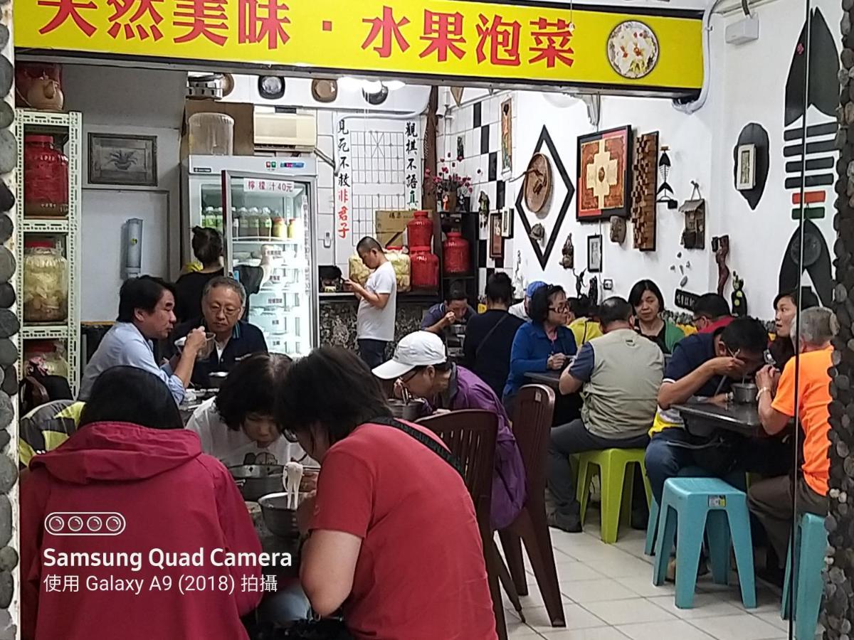 Guan Lun Hotel Hualien Extérieur photo
